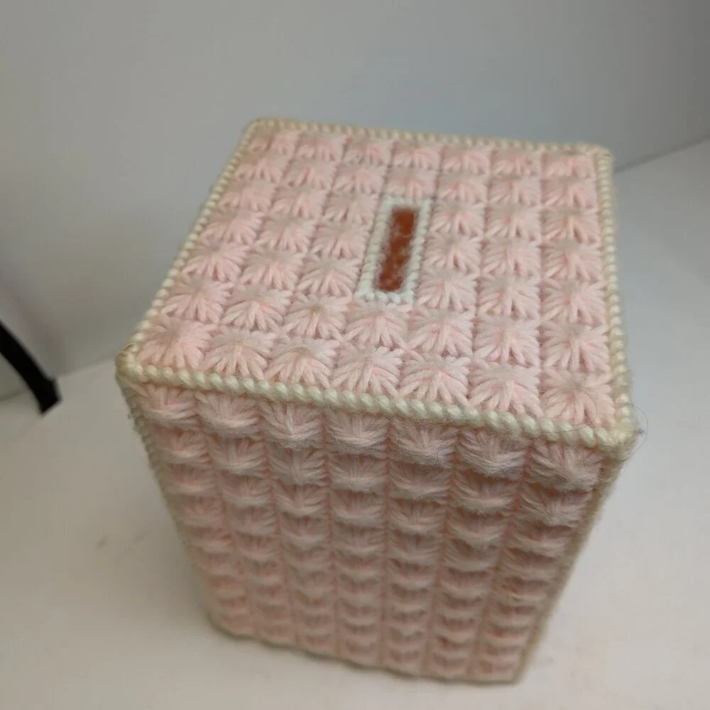 Vintage Pink plastic canvas tissue box cover
